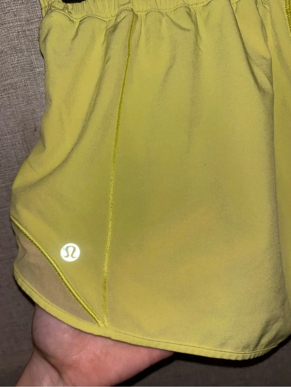 Lululemon Hotty Hot 4” shorts